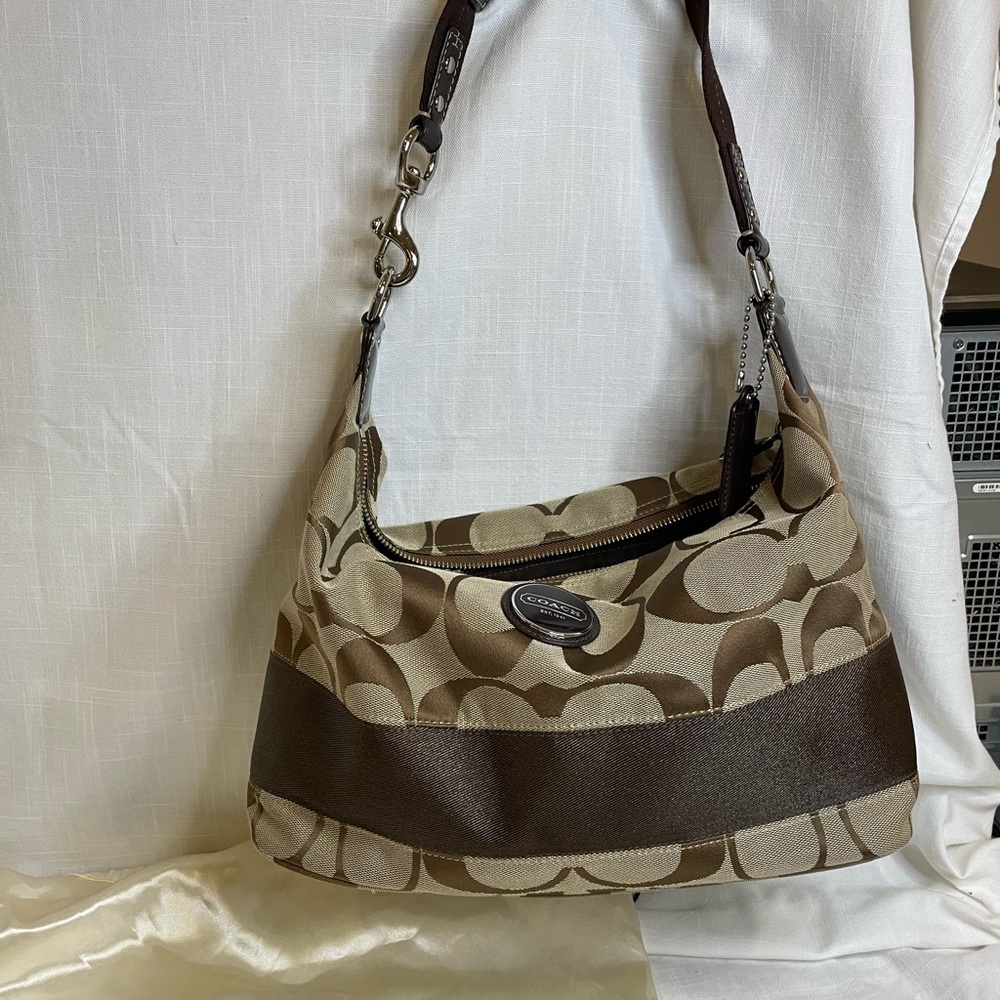 Coach shoulder bag